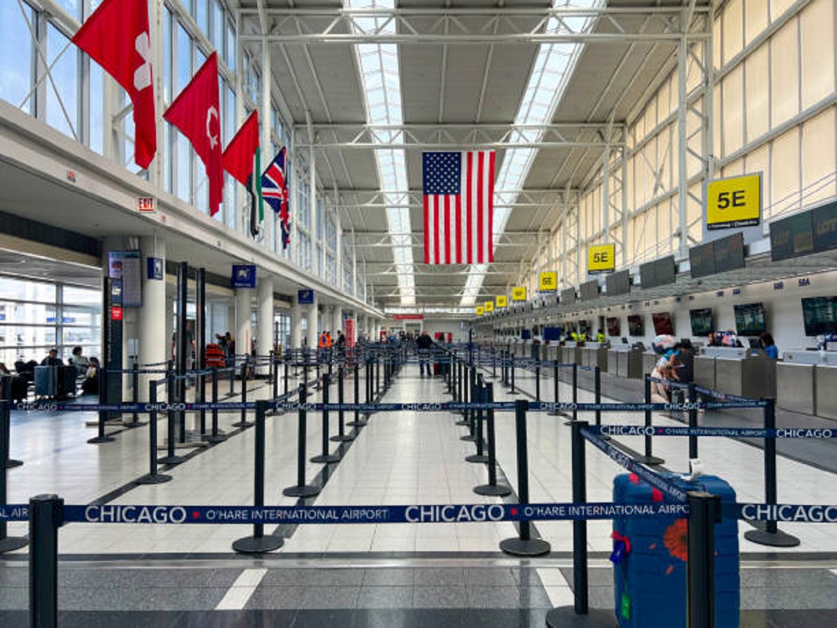 Airport SOS Intercom System: A Demonstration of Passenger Safety and Security Practices at Shenzhen 