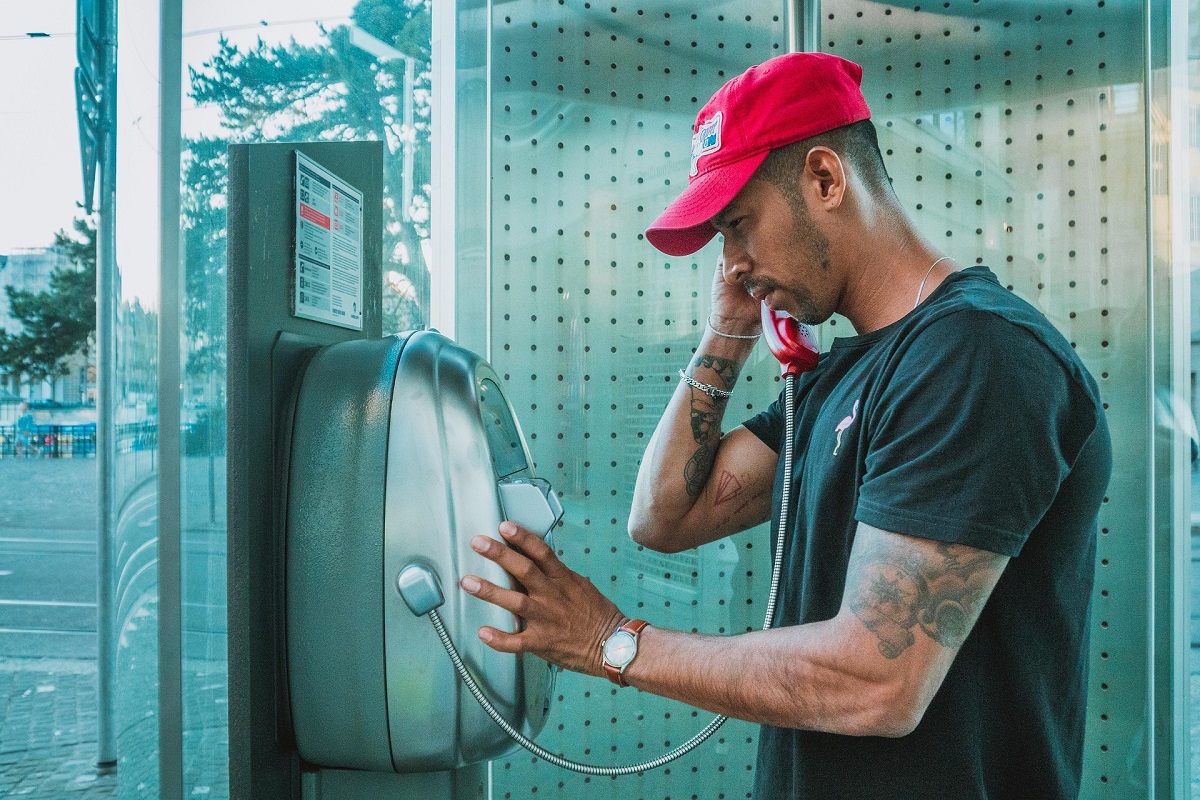 Emergency Telephone Column: Reliable Communication Assurance in Humid and Extreme Environments